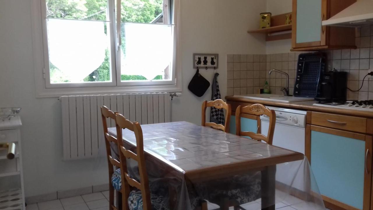Location Vacances Saint Michel De Maurienne "Le Dahu" Lägenhet Exteriör bild